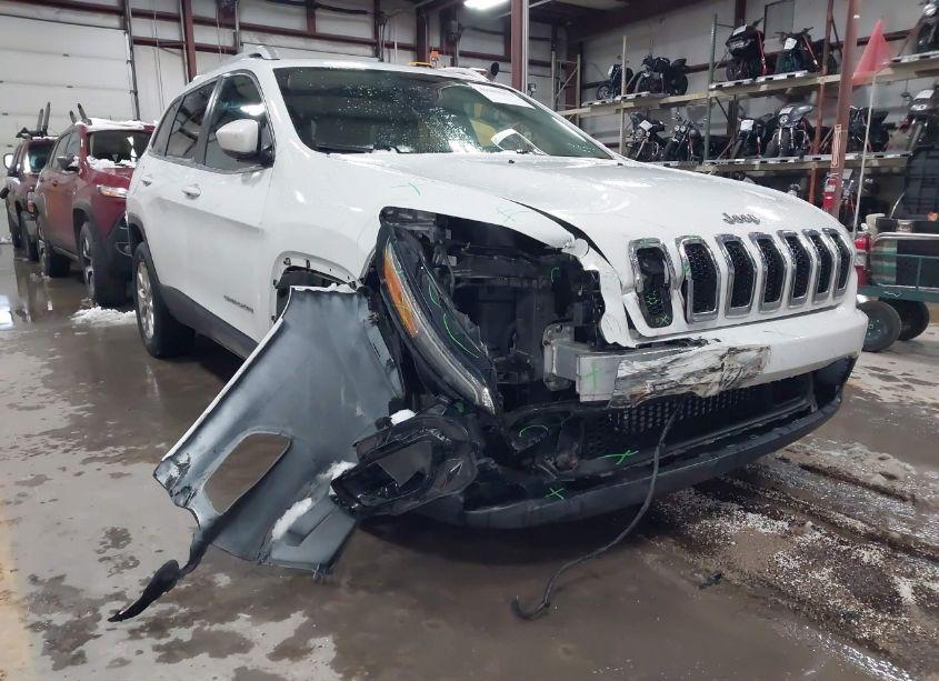 Photo 6 of 2014 Jeep Cherokee LATITUDE (VIN 1C4PJMCS6EW179553)