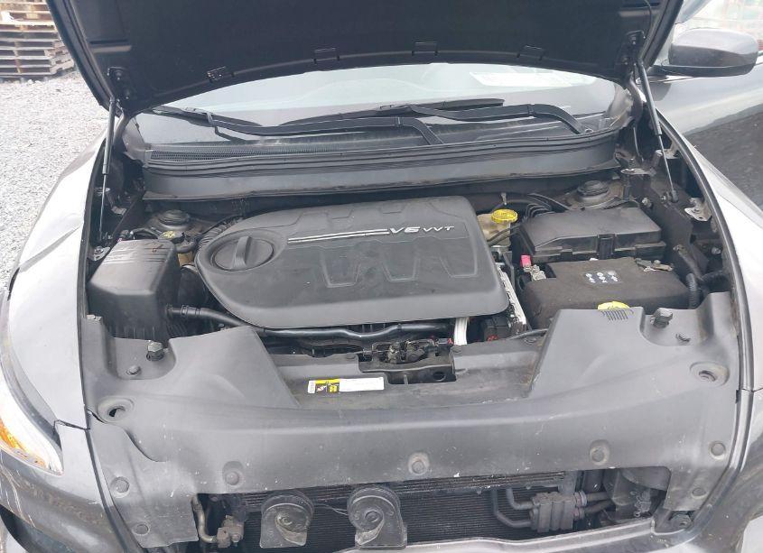 Photo 10 of 2015 Jeep Cherokee LATITUDE (VIN 1C4PJMCS6FW525084)