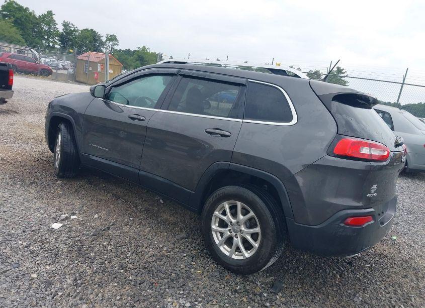 Photo 3 of 2015 Jeep Cherokee LATITUDE (VIN 1C4PJMCS6FW525084)