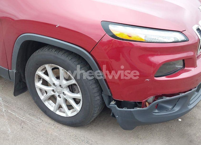 Photo 17 of 2015 Jeep Cherokee LATITUDE (VIN 1C4PJMCS6FW594812)