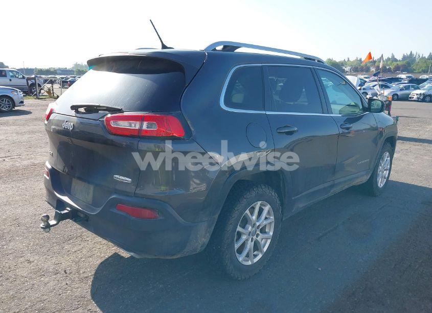 Photo 4 of 2015 Jeep Cherokee LATITUDE (VIN 1C4PJMCS6FW750363)
