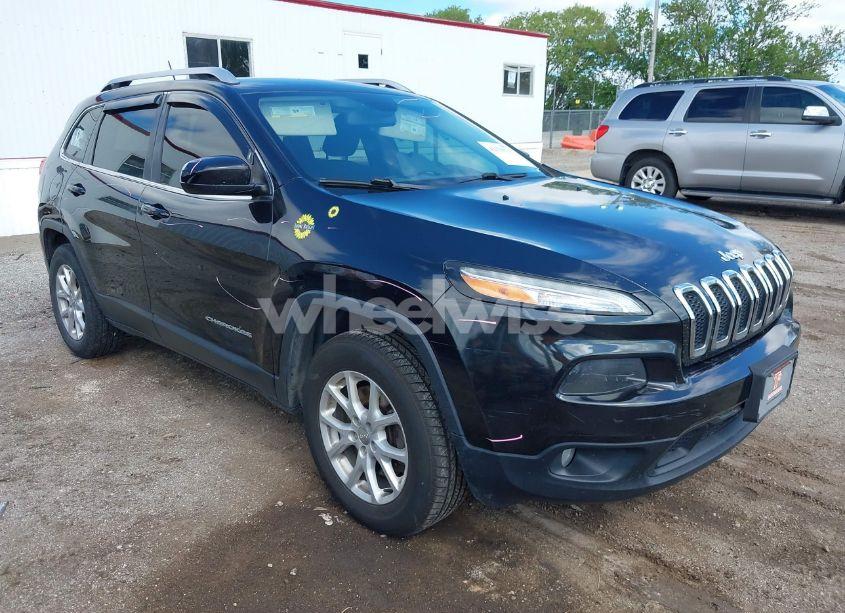 2015 Jeep Cherokee LATITUDE (VIN 1C4PJMCS6FW794850) main photo
