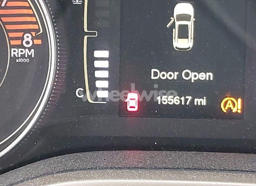 Photo 16 of 2016 Jeep Cherokee LATITUDE (VIN 1C4PJMCS6GW193407)