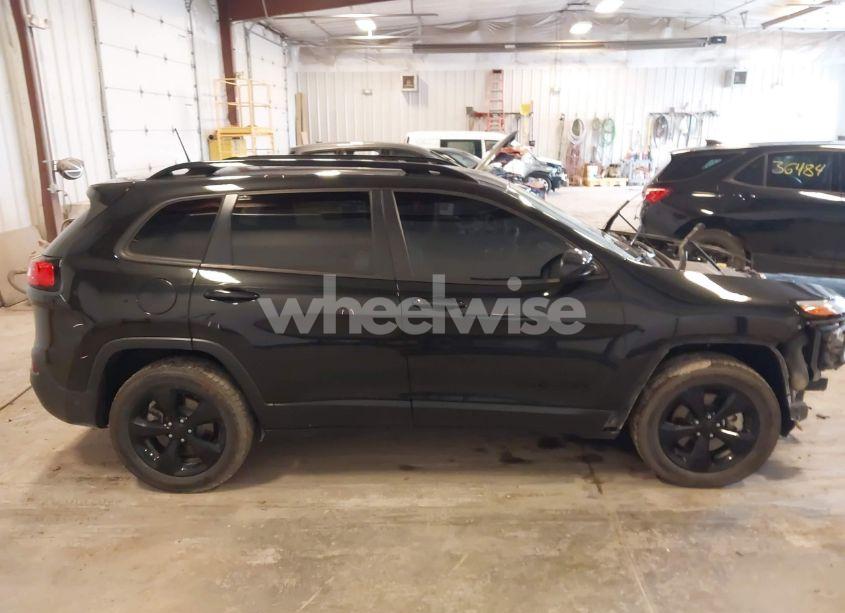 Photo 13 of 2016 Jeep Cherokee ALTITUDE (VIN 1C4PJMCS6GW214045)