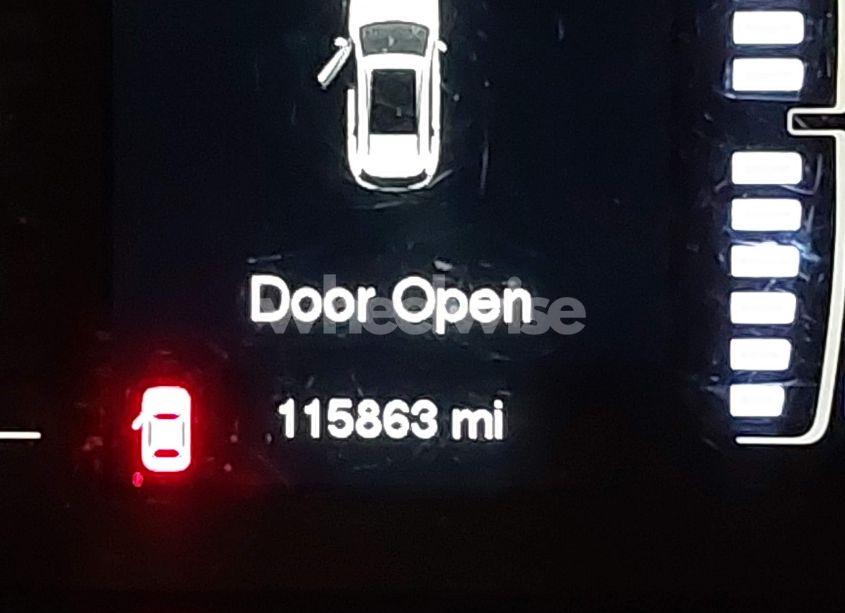 Photo 15 of 2016 Jeep Cherokee ALTITUDE (VIN 1C4PJMCS6GW214045)