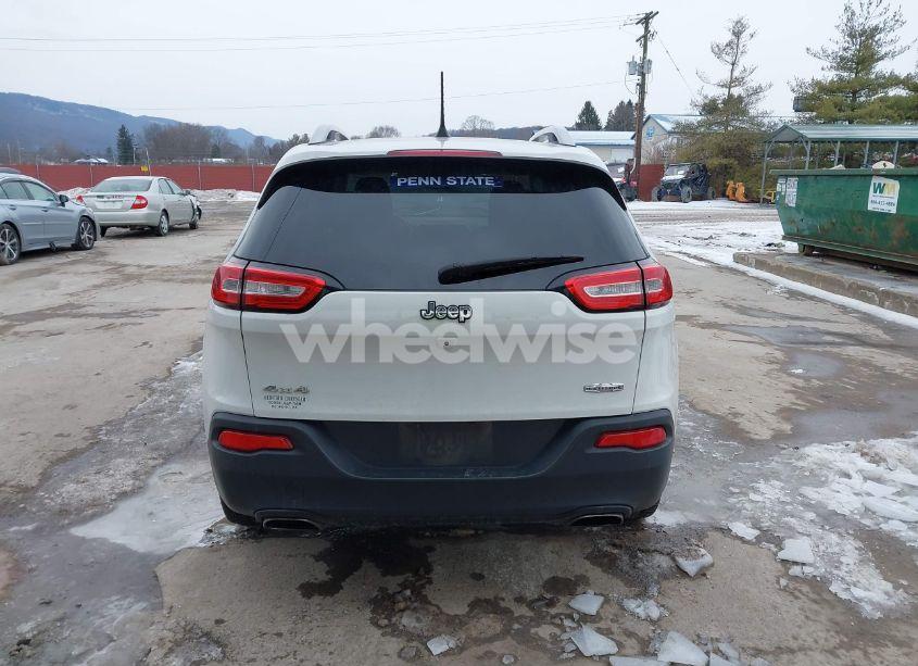 Photo 16 of 2016 Jeep Cherokee LATITUDE (VIN 1C4PJMCS6GW227801)