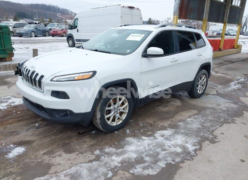 Photo 2 of 2016 Jeep Cherokee LATITUDE (VIN 1C4PJMCS6GW227801)