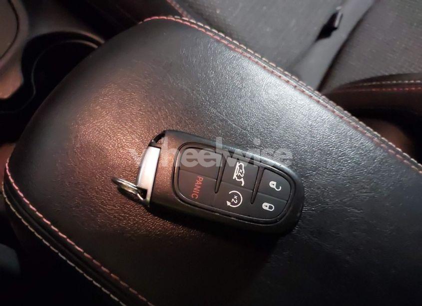 Photo 11 of 2016 Jeep Cherokee 75TH ANNIVERSARY (VIN 1C4PJMCS6GW321256)