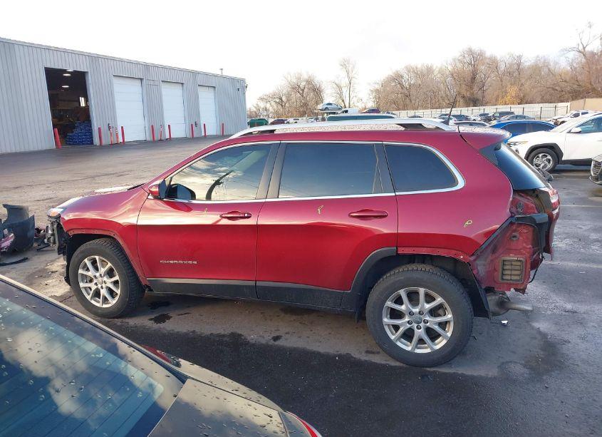 Photo 14 of 2017 Jeep Cherokee LATITUDE 4X4 (VIN 1C4PJMCS6HW544933)