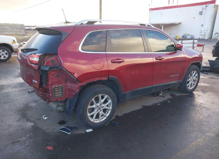 Photo 4 of 2017 Jeep Cherokee LATITUDE 4X4 (VIN 1C4PJMCS6HW544933)