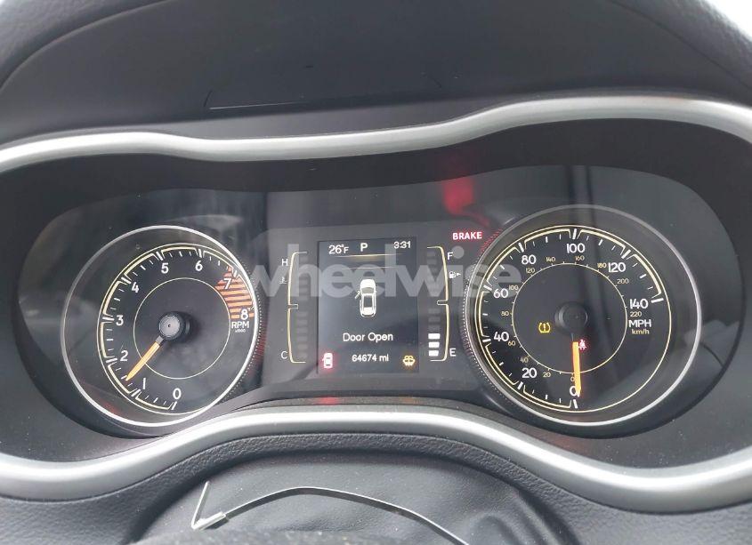 Photo 7 of 2017 Jeep Cherokee LATITUDE 4X4 (VIN 1C4PJMCS6HW599754)