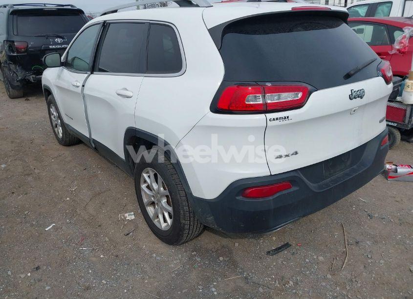 Photo 3 of 2017 Jeep Cherokee LATITUDE 4X4 (VIN 1C4PJMCS6HW633157)