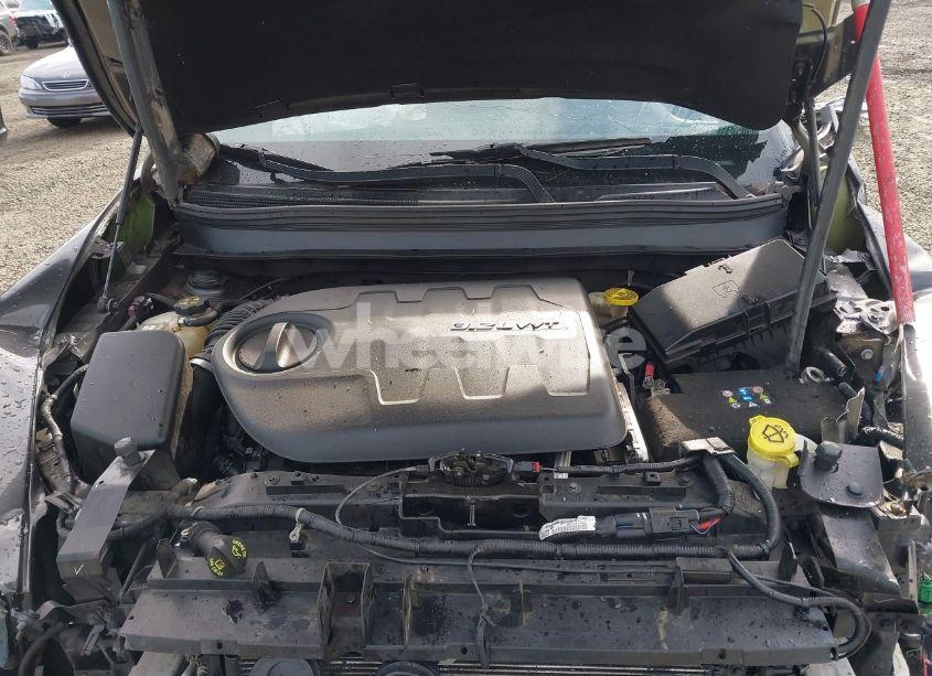 Photo 10 of 2014 Jeep Cherokee LATITUDE (VIN 1C4PJMCS7EW150787)