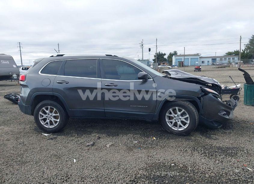 Photo 14 of 2014 Jeep Cherokee LATITUDE (VIN 1C4PJMCS7EW150787)