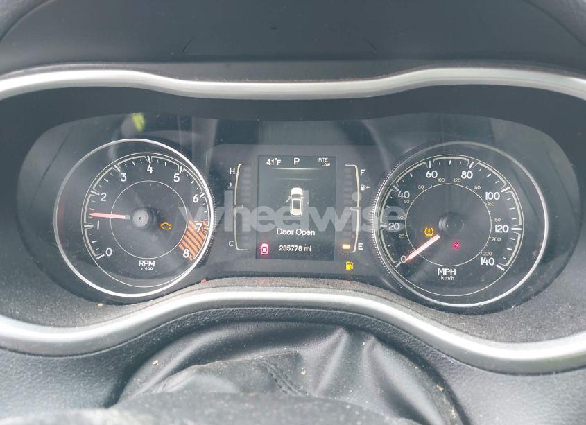 Photo 7 of 2014 Jeep Cherokee LATITUDE (VIN 1C4PJMCS7EW196765)