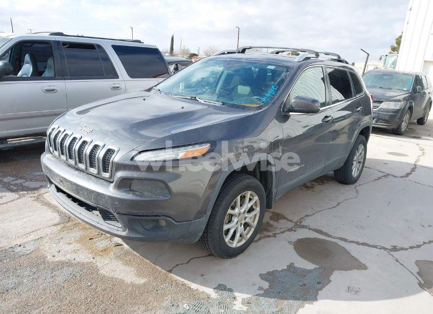 Photo 2 of 2014 Jeep Cherokee LATITUDE (VIN 1C4PJMCS7EW211264)