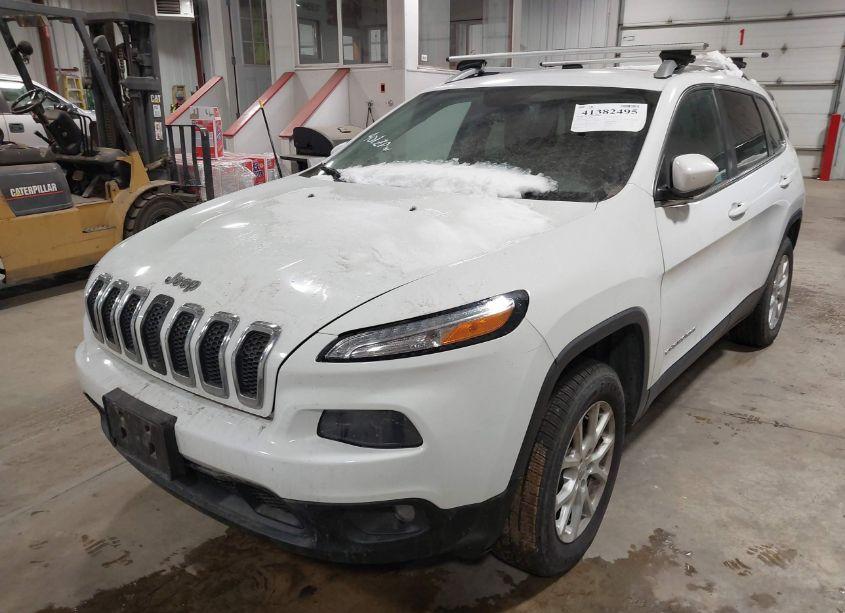 Photo 6 of 2014 Jeep Cherokee LATITUDE (VIN 1C4PJMCS7EW273490)