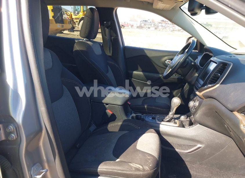 Photo 5 of 2014 Jeep Cherokee ALTITUDE (VIN 1C4PJMCS7EW310179)