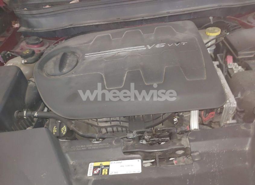 Photo 10 of 2015 Jeep Cherokee LATITUDE (VIN 1C4PJMCS7FW559681)