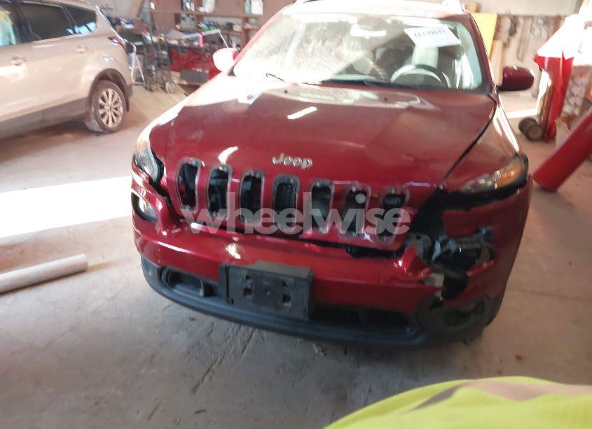 Photo 12 of 2015 Jeep Cherokee LATITUDE (VIN 1C4PJMCS7FW559681)