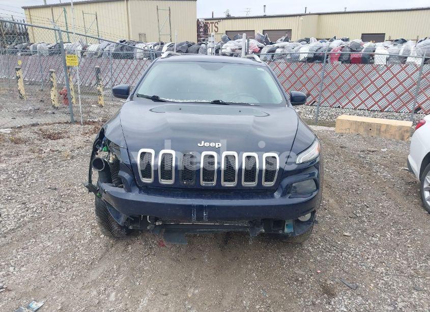 Photo 12 of 2015 Jeep Cherokee LATITUDE (VIN 1C4PJMCS7FW591949)