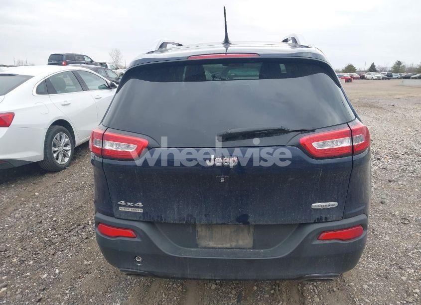 Photo 16 of 2015 Jeep Cherokee LATITUDE (VIN 1C4PJMCS7FW591949)