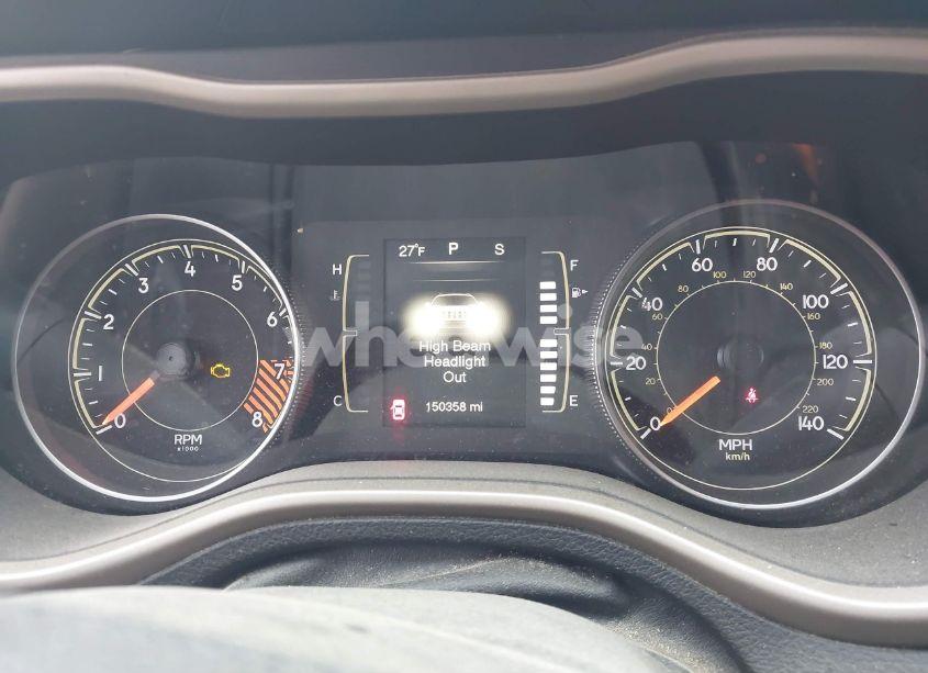 Photo 7 of 2015 Jeep Cherokee LATITUDE (VIN 1C4PJMCS7FW591949)