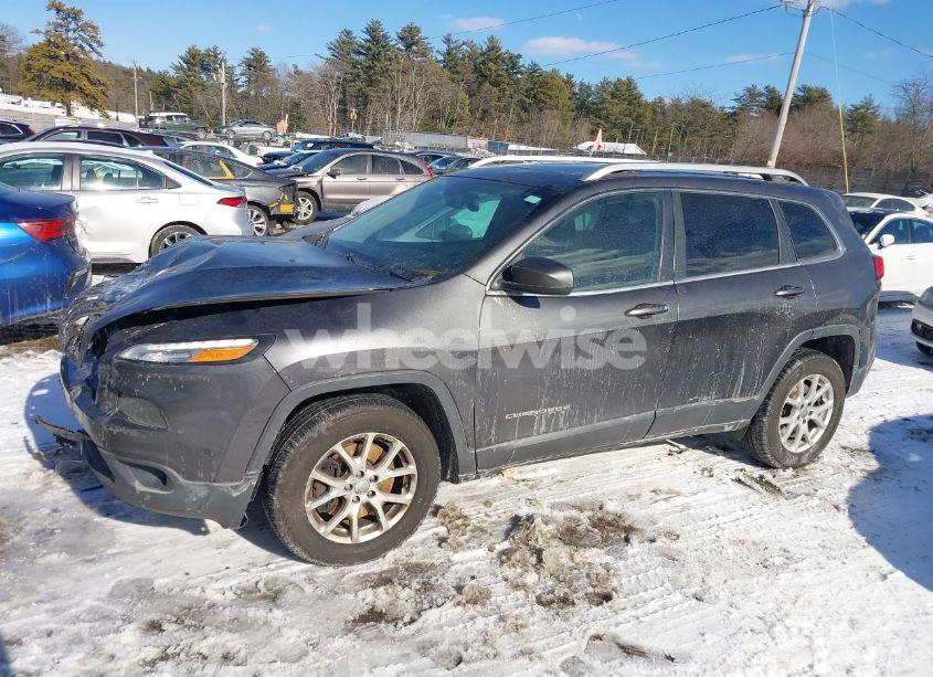 Photo 14 of 2015 Jeep Cherokee LATITUDE (VIN 1C4PJMCS7FW664897)