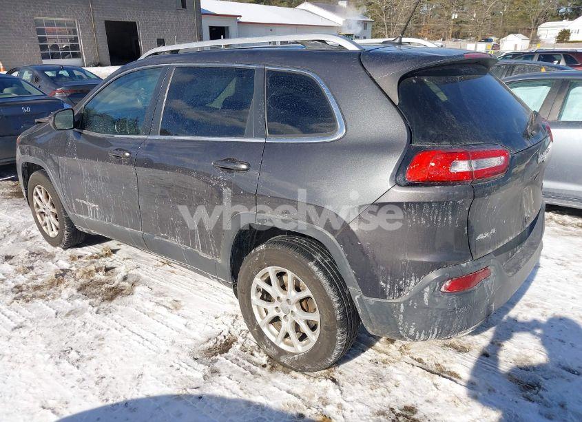 Photo 3 of 2015 Jeep Cherokee LATITUDE (VIN 1C4PJMCS7FW664897)