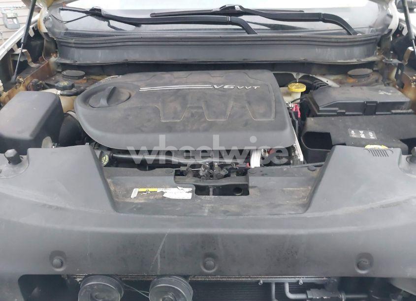 Photo 10 of 2015 Jeep Cherokee NORTH (VIN 1C4PJMCS7FW684955)