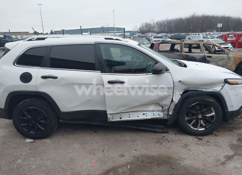 Photo 12 of 2015 Jeep Cherokee NORTH (VIN 1C4PJMCS7FW684955)