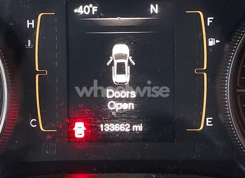 Photo 14 of 2015 Jeep Cherokee NORTH (VIN 1C4PJMCS7FW684955)