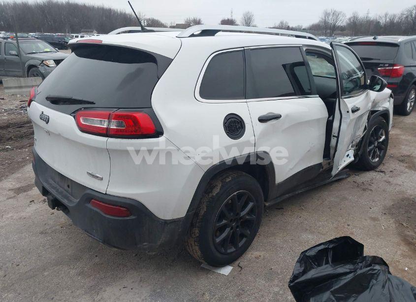 Photo 4 of 2015 Jeep Cherokee NORTH (VIN 1C4PJMCS7FW684955)
