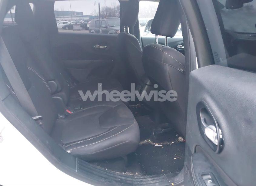 Photo 8 of 2015 Jeep Cherokee NORTH (VIN 1C4PJMCS7FW684955)