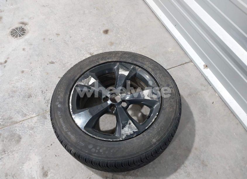 Photo 12 of 2015 Jeep Cherokee LATITUDE ALTITUDE (VIN 1C4PJMCS7FW727626)