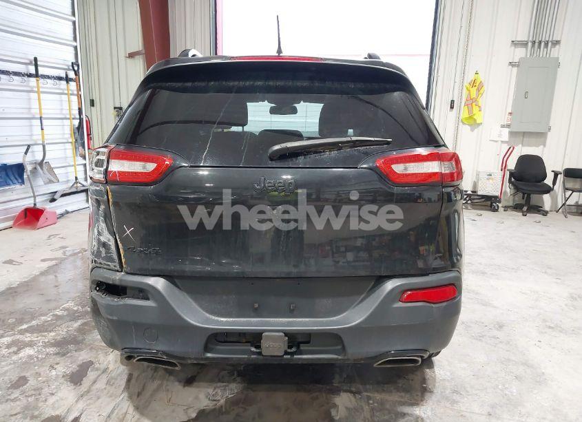 Photo 17 of 2015 Jeep Cherokee LATITUDE ALTITUDE (VIN 1C4PJMCS7FW727626)