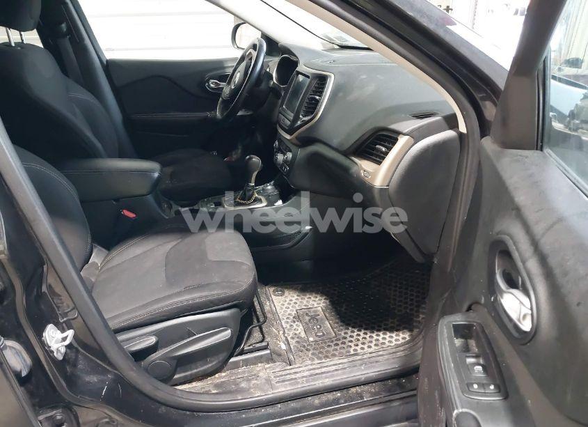 Photo 5 of 2015 Jeep Cherokee LATITUDE ALTITUDE (VIN 1C4PJMCS7FW727626)