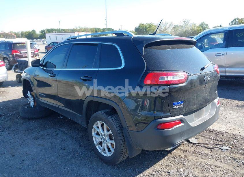 Photo 3 of 2015 Jeep Cherokee LATITUDE (VIN 1C4PJMCS7FW745348)