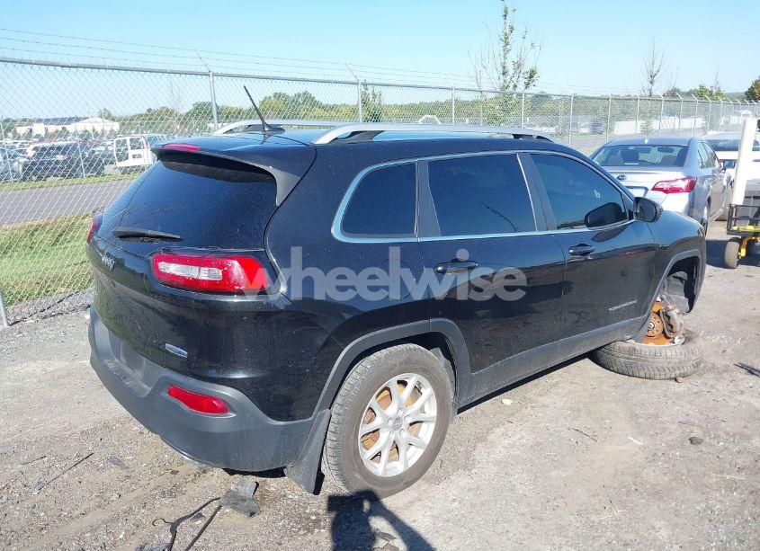 Photo 4 of 2015 Jeep Cherokee LATITUDE (VIN 1C4PJMCS7FW745348)