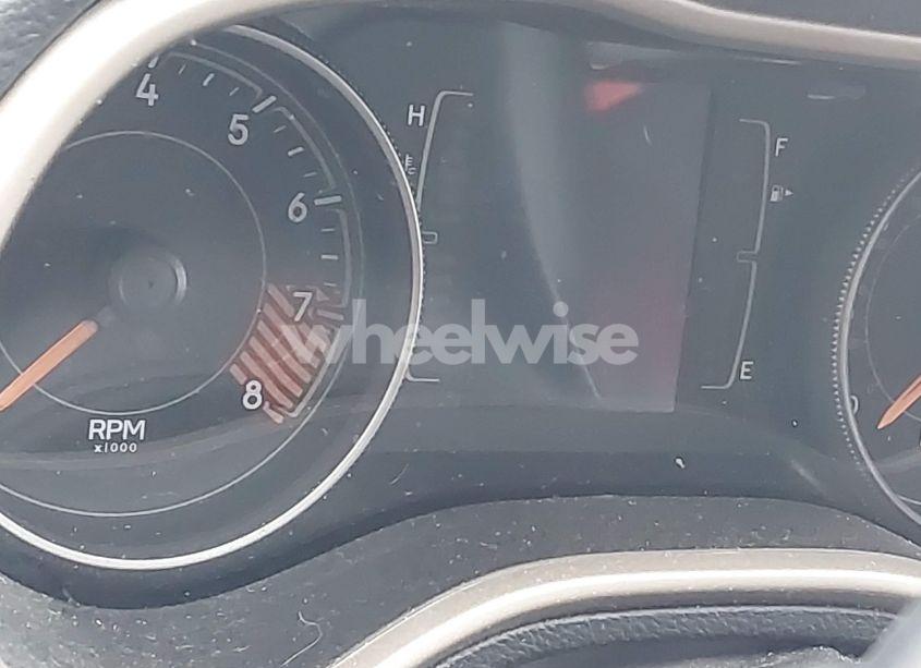 Photo 14 of 2015 Jeep Cherokee LATITUDE (VIN 1C4PJMCS7FW795294)