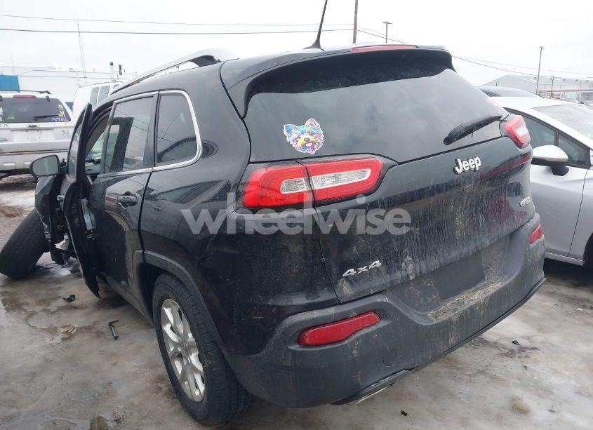 Photo 3 of 2015 Jeep Cherokee LATITUDE (VIN 1C4PJMCS7FW795294)