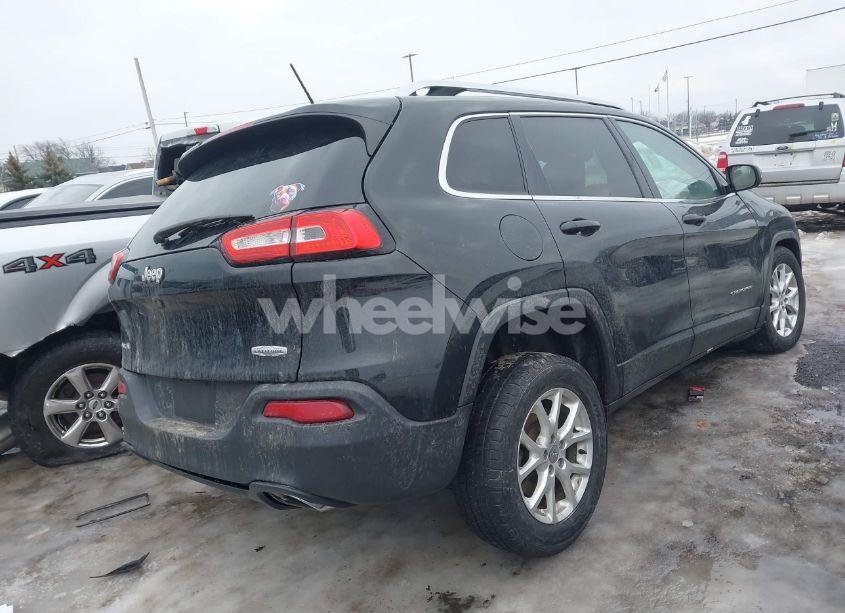Photo 4 of 2015 Jeep Cherokee LATITUDE (VIN 1C4PJMCS7FW795294)