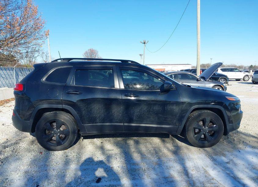 Photo 13 of 2016 Jeep Cherokee ALTITUDE (VIN 1C4PJMCS7GW114701)