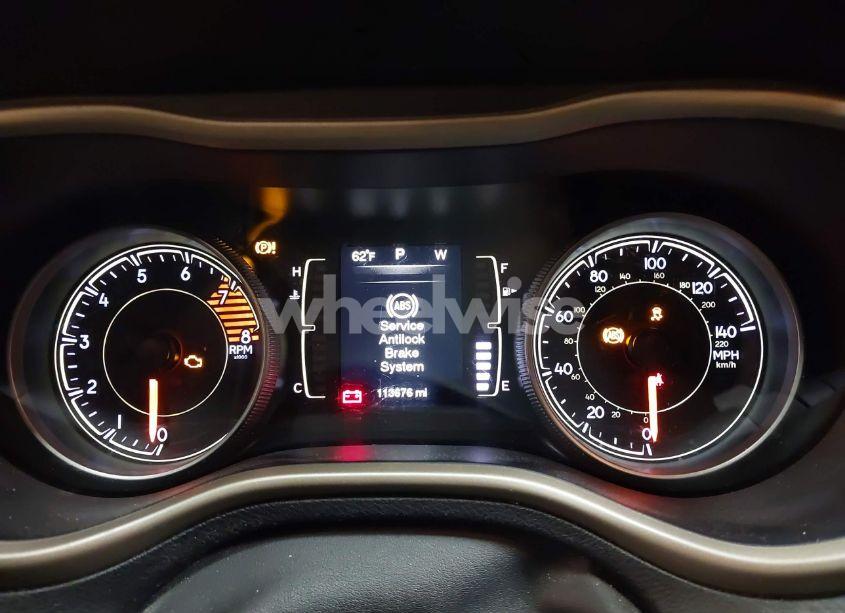 Photo 7 of 2016 Jeep Cherokee LATITUDE (VIN 1C4PJMCS7GW133779)