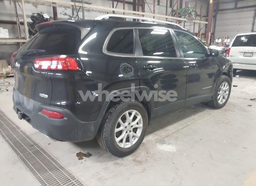 Photo 4 of 2016 Jeep Cherokee NORTH (VIN 1C4PJMCS7GW213051)