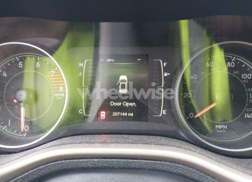 Photo 7 of 2016 Jeep Cherokee NORTH (VIN 1C4PJMCS7GW213714)