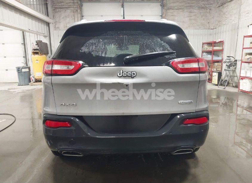 Photo 17 of 2016 Jeep Cherokee LATITUDE (VIN 1C4PJMCS7GW227726)