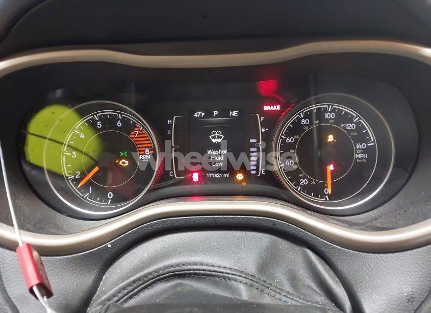 Photo 7 of 2016 Jeep Cherokee LATITUDE (VIN 1C4PJMCS7GW227726)