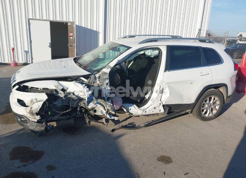 Photo 15 of 2016 Jeep Cherokee LATITUDE (VIN 1C4PJMCS7GW239908)