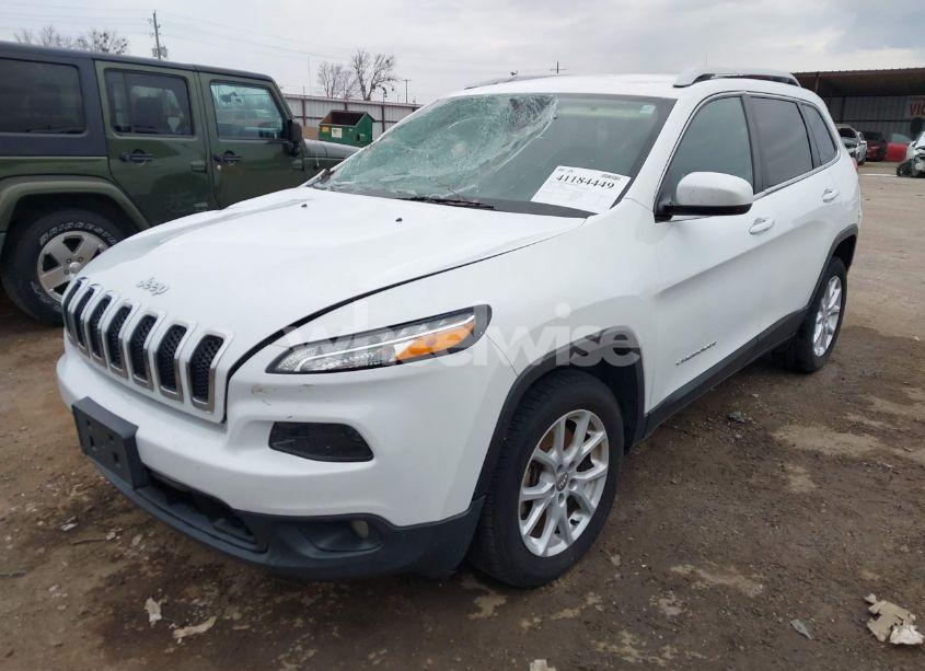 Photo 2 of 2016 Jeep Cherokee LATITUDE (VIN 1C4PJMCS7GW246230)